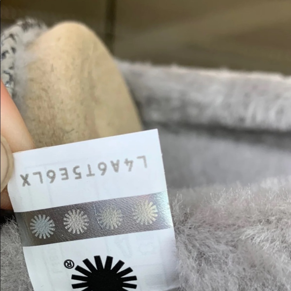 New UGG Hailey Metallic snake Shoe 6.5 - Picture 8 of 8